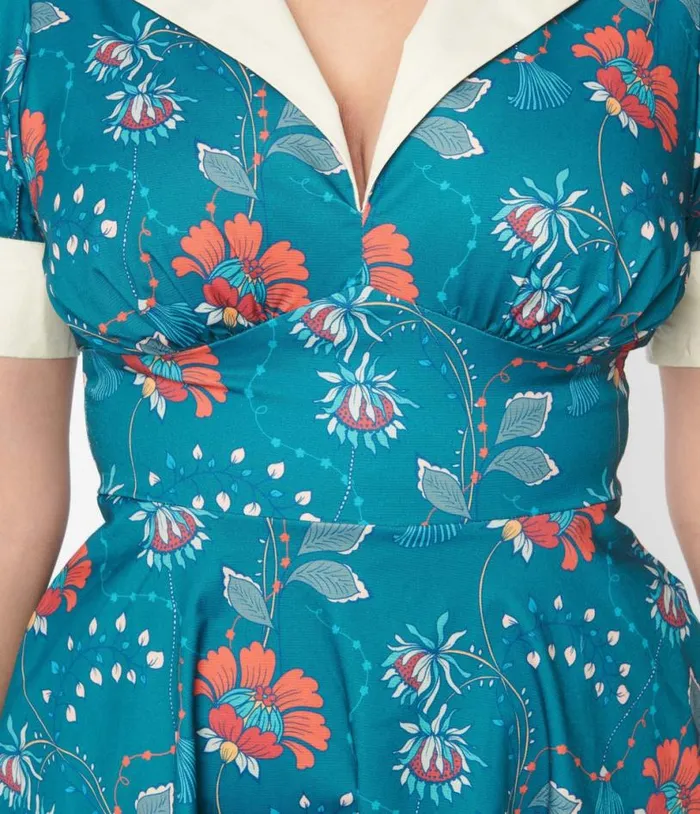 1940s Teal and Red Floral Chain Print Swing Dress Dresses Unique Vintage Pocket Dresses