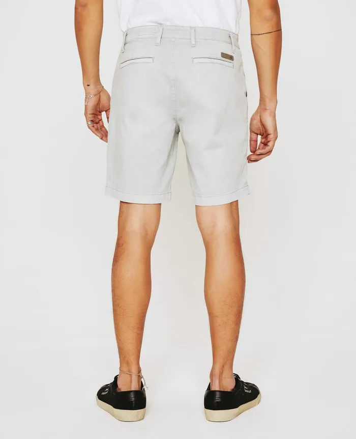 AG Jeans Wanderer Short Sulfur White Sands Men Shorts AG Jeans Wanderer Short Sulfur White Sands Men Shorts