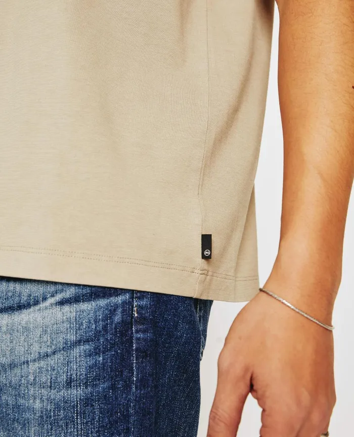 AG Jeans Wesley Crew Dry Dust Men Tees AG Jeans Wesley Crew Dry Dust Men Tees