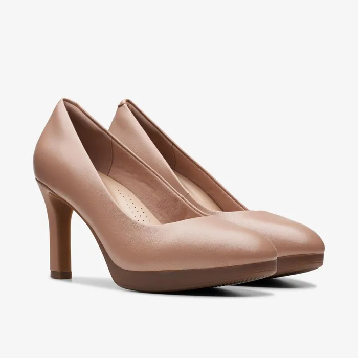 Ambyr2 Braley Warm Beige Leather Women Clarks Heels and Pumps