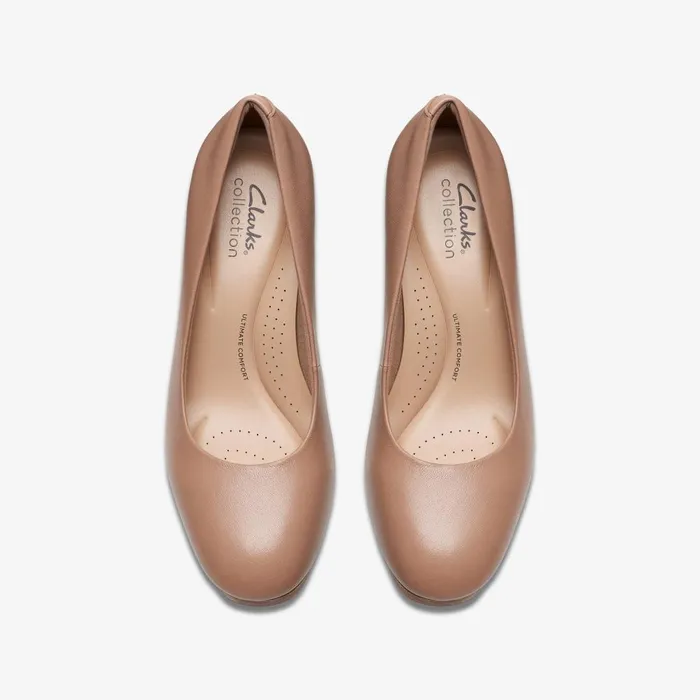 Ambyr2 Braley Warm Beige Leather Women Clarks Heels and Pumps