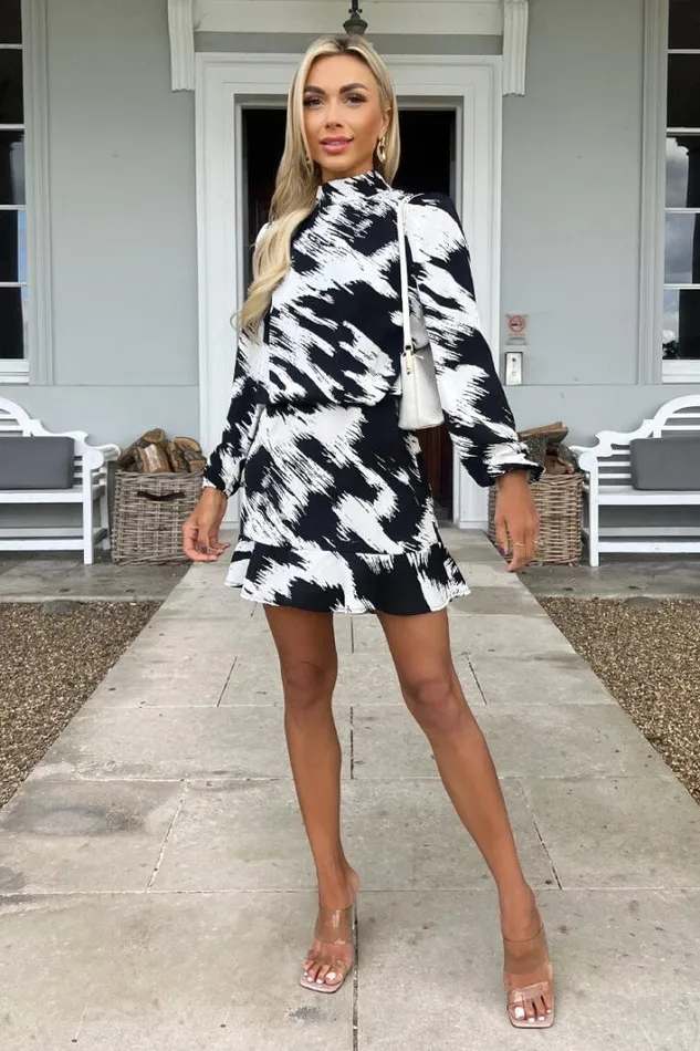 AX Paris Black And White High Neck Long Sleeve Skater Dress Dresses