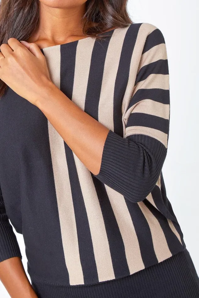 Beige Contrast Stripe Print Knit Jumper Women Roman Knitwear