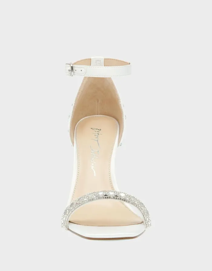 Betsey Johnson Women DEAN IVORY Ivory