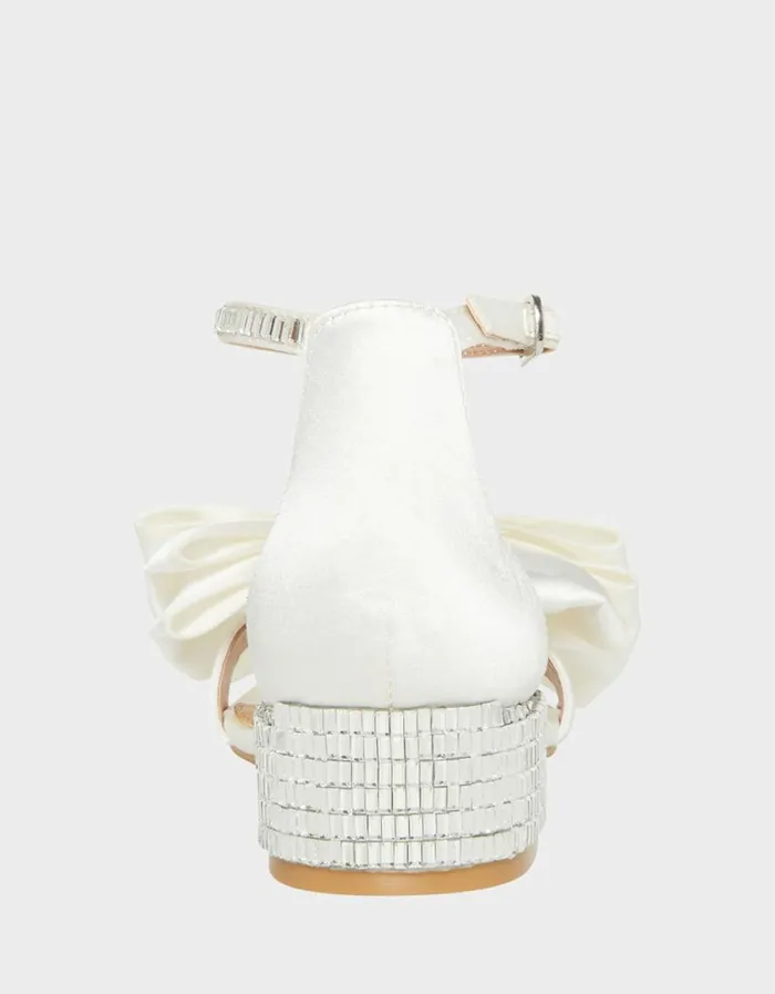 Betsey Johnson Women KIDS039 MADDY IVORY Ivory