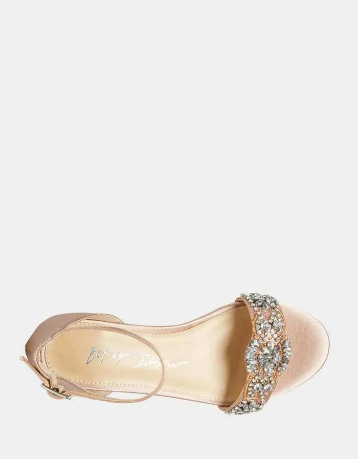 Betsey Johnson Women KIDS039 MEL CHAMPAGNE Champagne