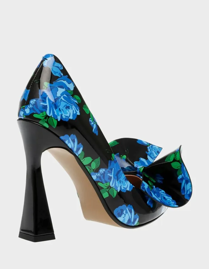 Betsey Johnson Women NOBBLEP BLUE MULTI Blue Multi