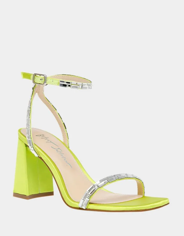 Betsey Johnson Women SCOTT CITRON Citron