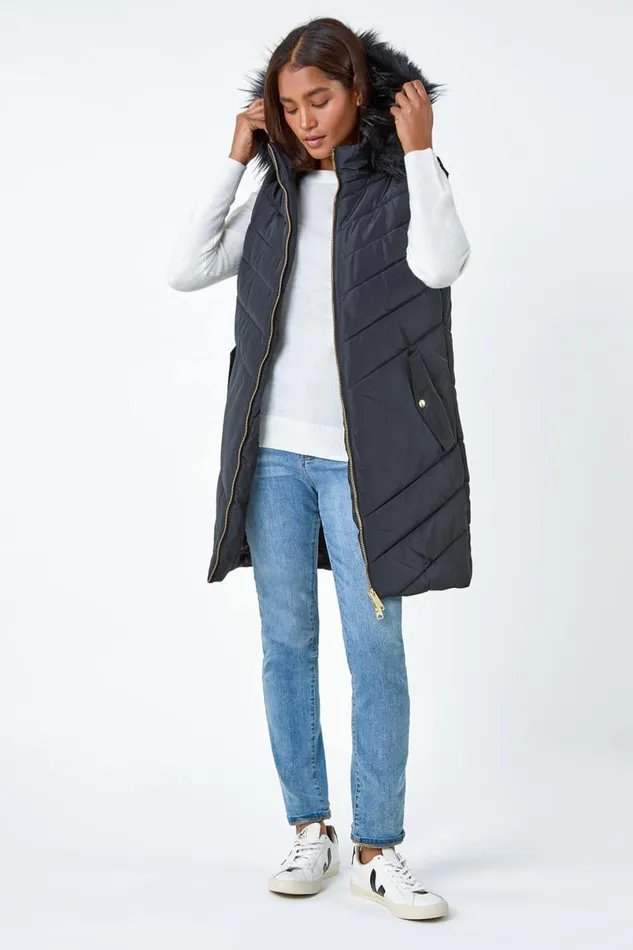 Black Quilted Faux Fur Hood Longline Gilet Women Roman Coats