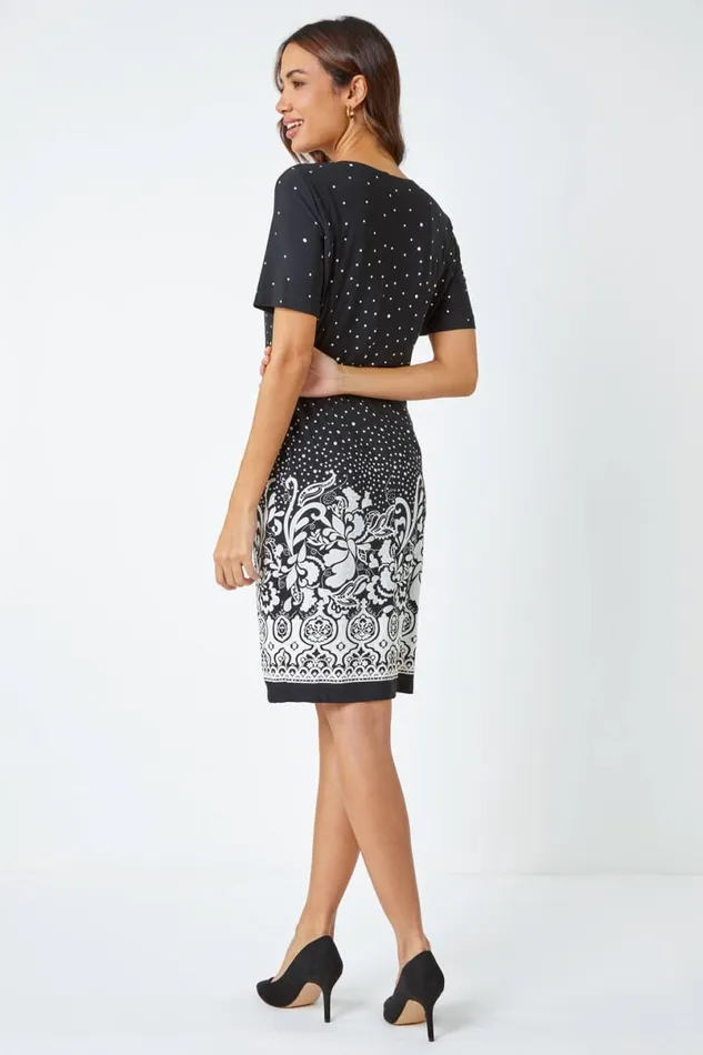 Black Textured Border Print Shift Dress Women Roman Dresses