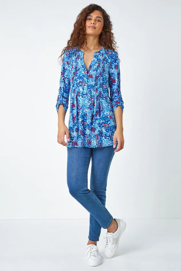 Blue Abstract Spot VNeck Pintuck Stretch Top Women Roman Tops