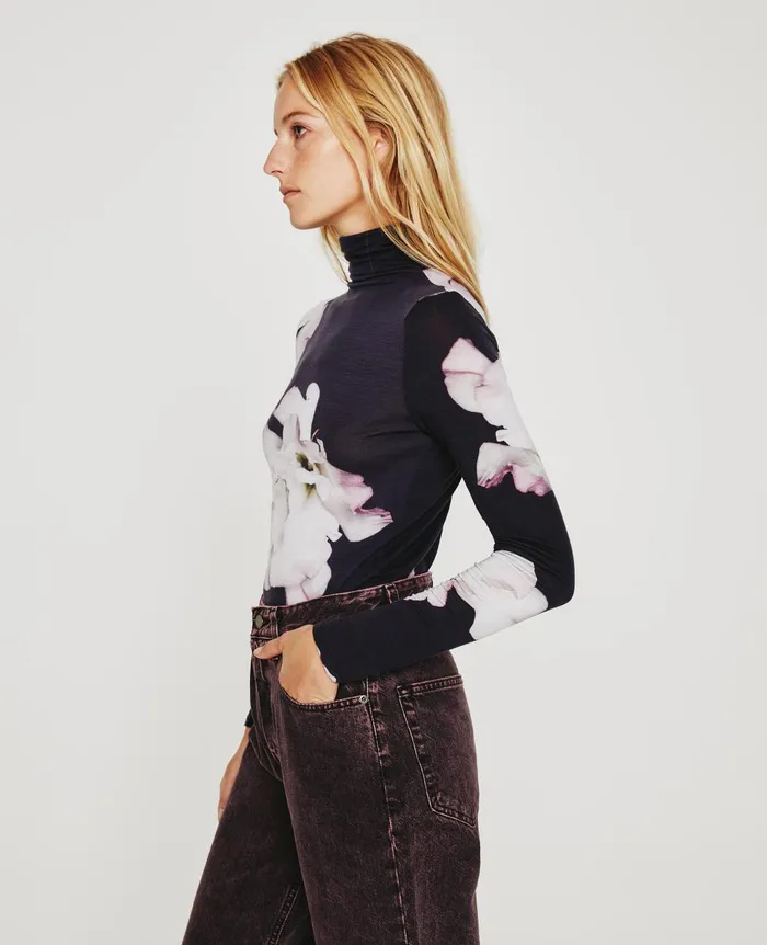 Chels Turtleneck Will Garden Black Multi Women AG Jeans Tops and Shirts