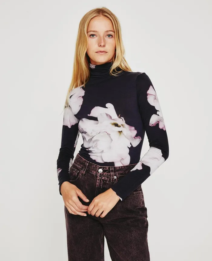 Chels Turtleneck Will Garden Black Multi Women AG Jeans Tops and Shirts Chels Turtleneck Will Garden Black Multi Women AG Jeans Tops and Shirts