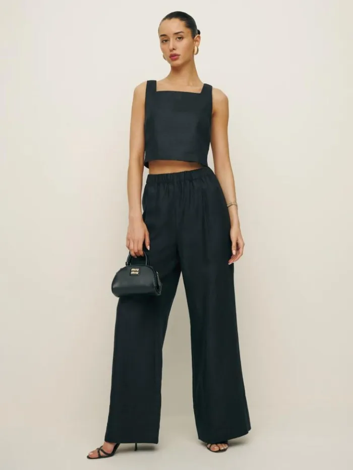 Clothing The Reformation Saige Linen Top Black