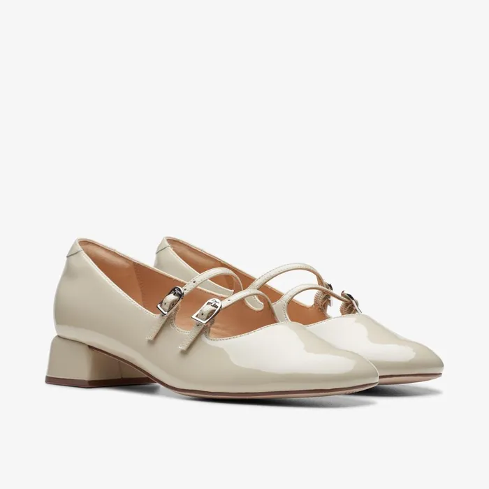 Daiss 30 Shine Ivory Patent Women Clarks Heels and Pumps