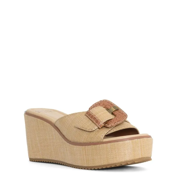 Donald Pliner Casual IVO Camel 8211 Women Donald Pliner Casual IVO Camel 8211 Women