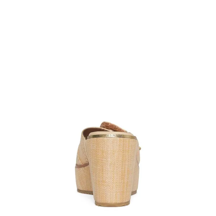 Donald Pliner Casual IVO Camel 8211 Women Donald Pliner Casual IVO Camel 8211 Women