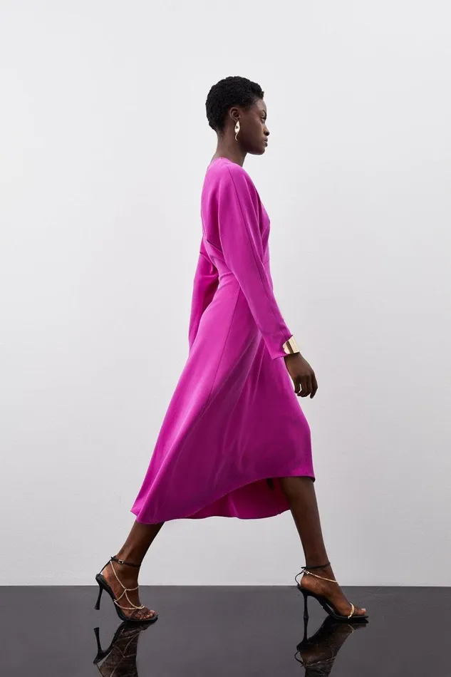 Dresses Women Karen Millen Premium Crepe Sleeved Midi Dress Magenta