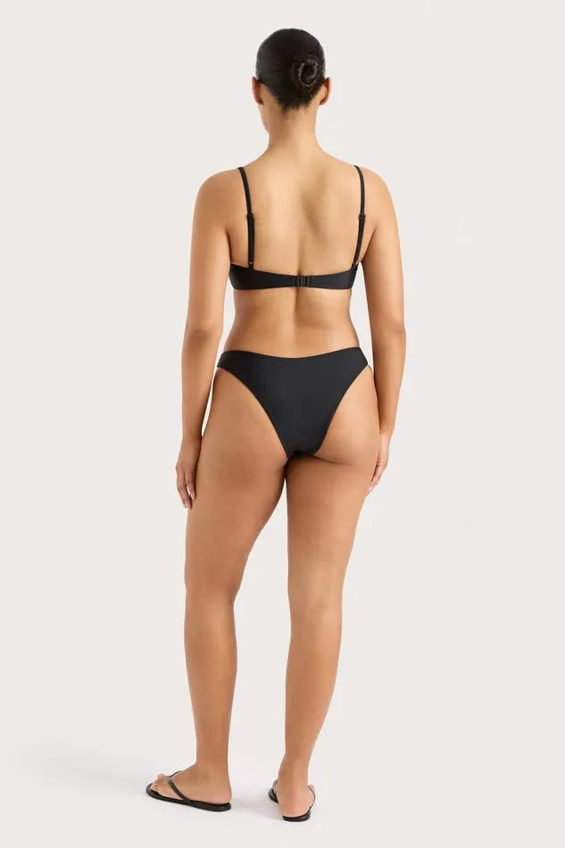 Faithfull The Brand Swim Farrah Bkini Top Black 8211 Women Faithfull The Brand Swim Farrah Bkini Top Black 8211 Women