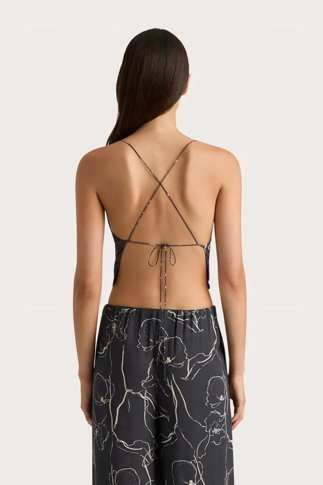 Faithfull The Brand Tops Aurelie Top Calla Charred Navy 8211 Women Faithfull The Brand Tops Aurelie Top Calla Charred Navy 8211 Women