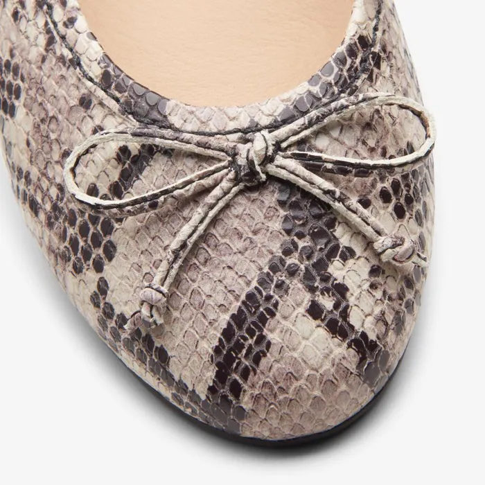 Fawna Lily Snake Print Women Clarks Flats