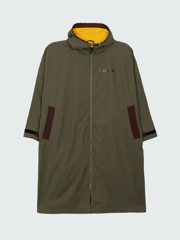 Finisterre Changing Robes MenWomen Tego Long Sleeve Robe Olivemanuka