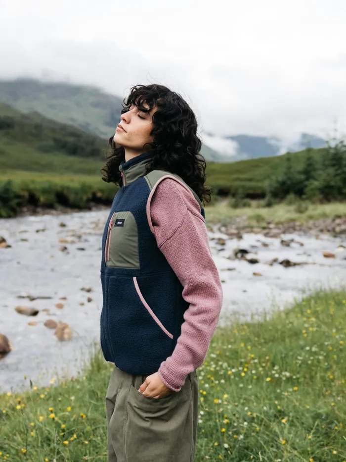 Finisterre Fleece Women Bolster Fleece Vest Navyolive