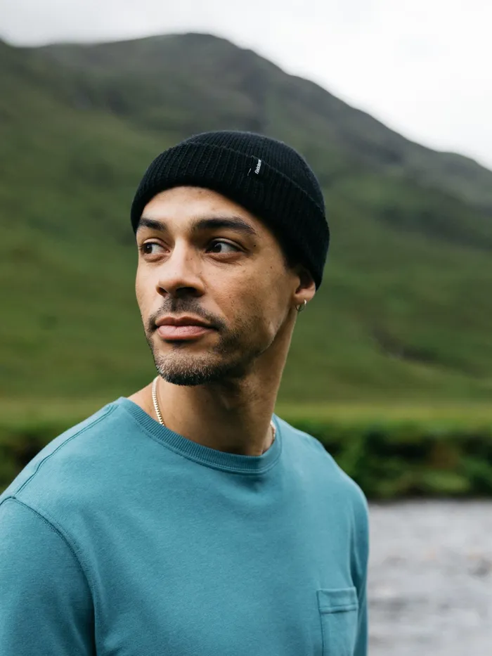 Finisterre Hats and Beanies MenWomen Watchcap Beanie Black