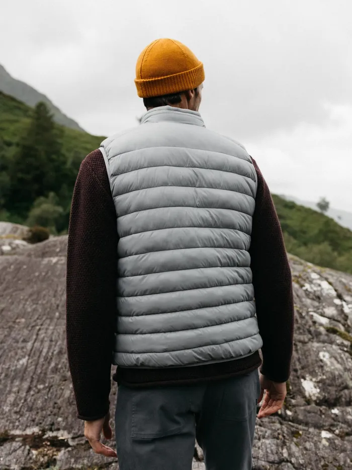 Finisterre Jackets and Coats Men Nimbus Insulated Vest Whale