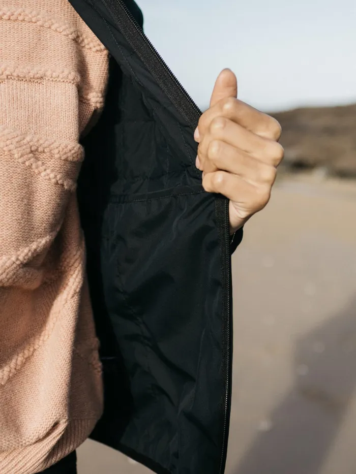 Finisterre Jackets and Coats Women Firecrest Hooded Jacket Black