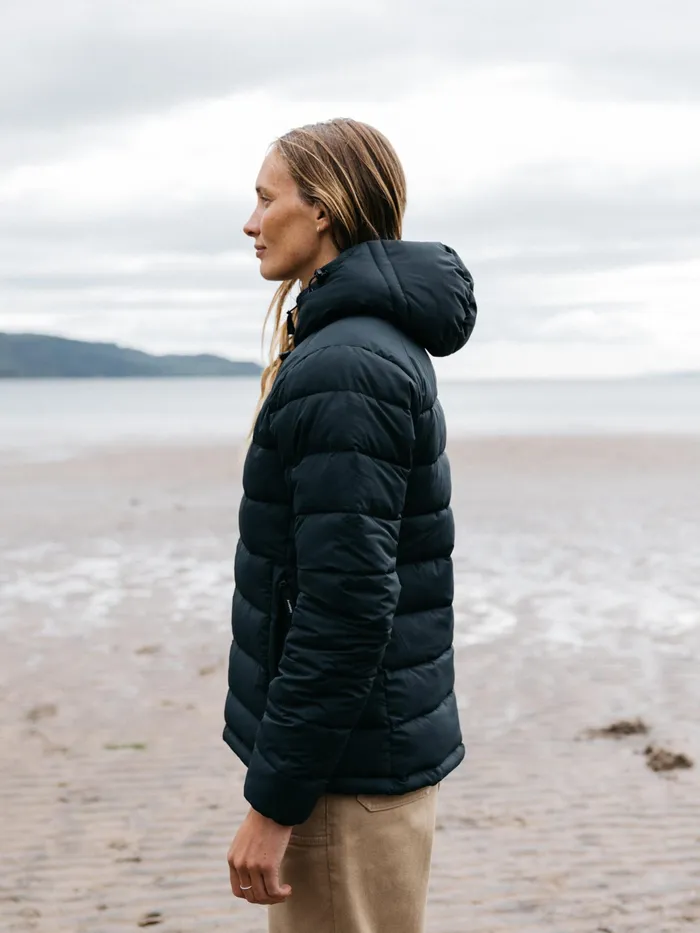 Finisterre Jackets and Coats Women Nebulas Insulated Jacket Black