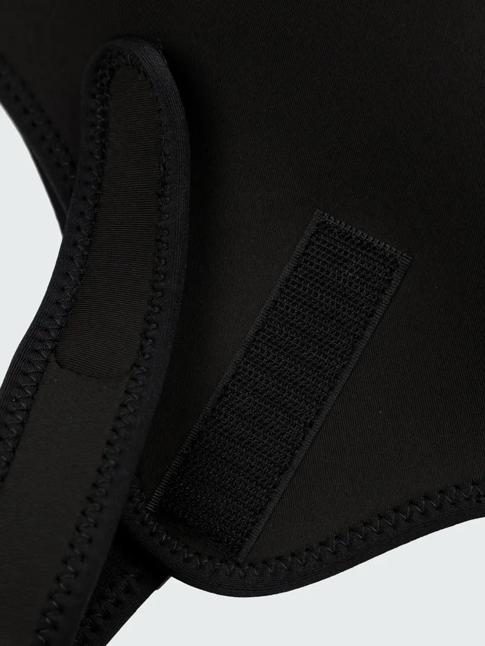 Finisterre Swim Accessories MenWomen Nieuwland 2mm Yulex Cap Black