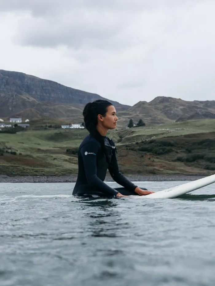 Finisterre Wetsuits Women Nieuwland 4535mm Yulex Chest Zip Wetsuit Ink