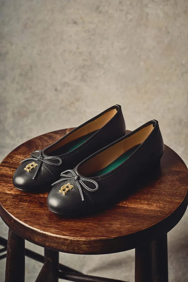 Holland Cooper Ballet Shoe Black Women Pumps