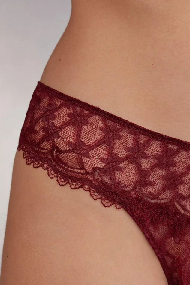 Intimissimi Brazilian Cut Women She Is A Classic 80s Style Brazilian Red 770j 8211 Vamp Red