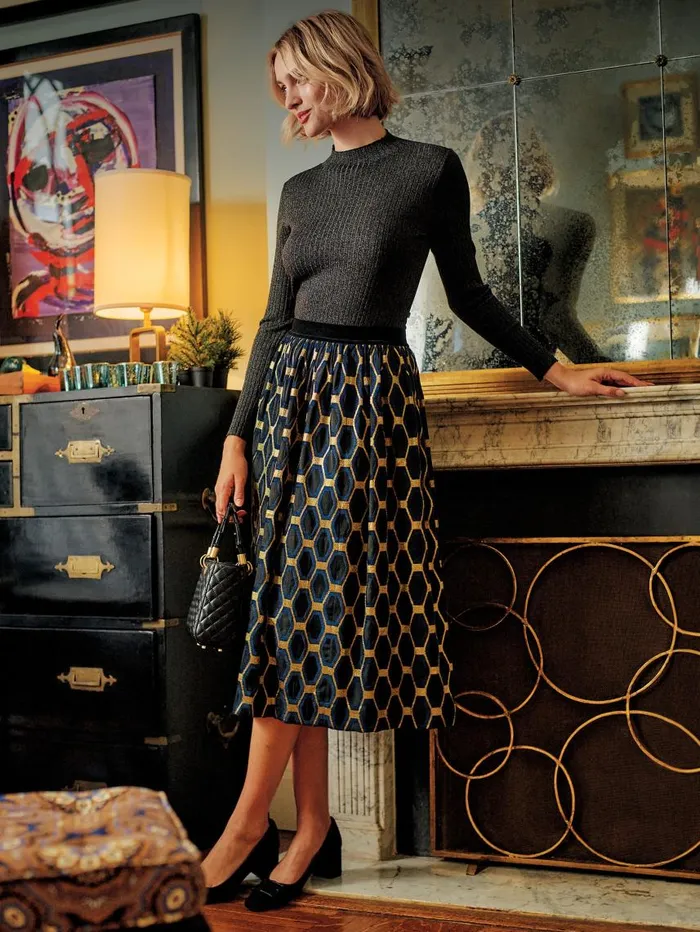 JMcLaughlin Wylde Skirt In Honeycomb Jacquard Blacknavygold Women Skirts and Skorts