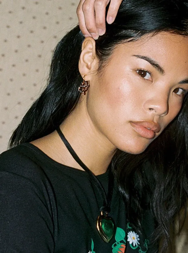 Jewelry Shop Lisa Says Gah Pretzel Hoops