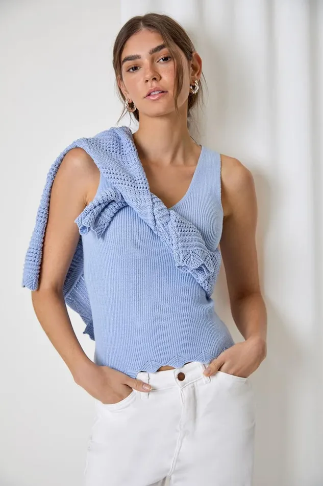 Light Blue Scalloped Edge VNeck Knit Vest Women Roman Tops