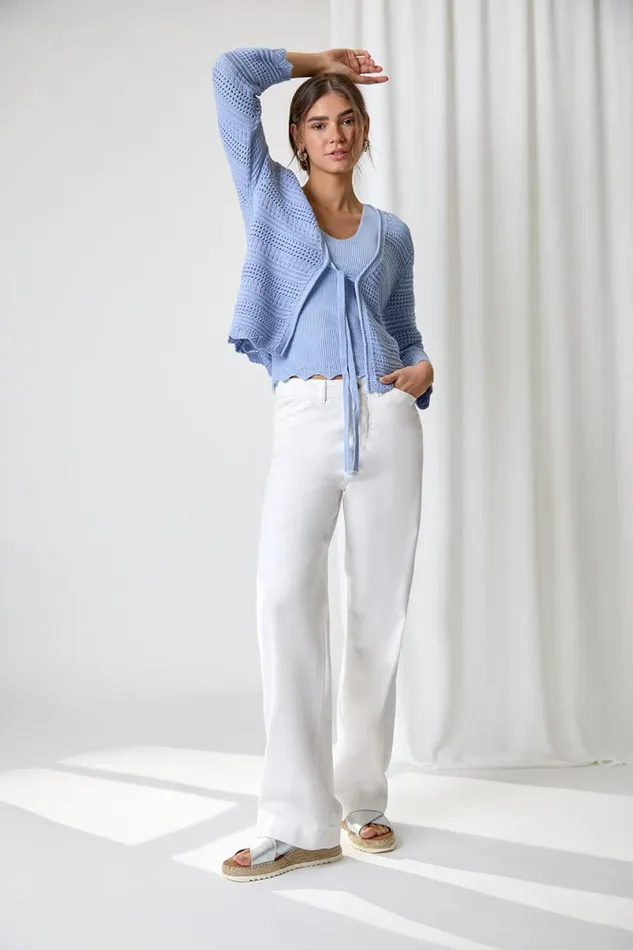 Light Blue Scalloped Edge VNeck Knit Vest Women Roman Tops