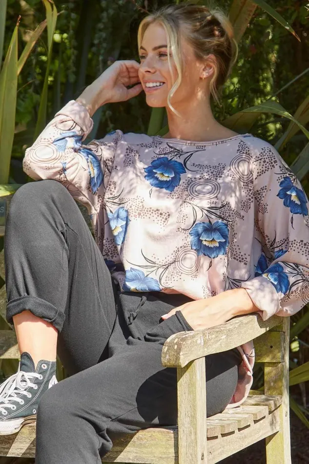 LightPink Floral Print Long Sleeve Lounge Top Women Roman Tops