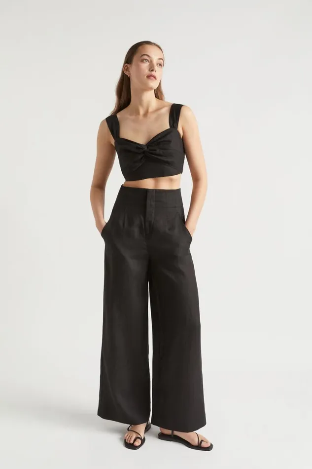 Linen Woman Seed Heritage Linen Twist Front Crop Top Black