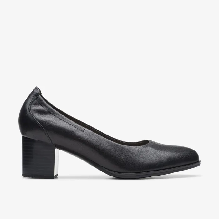 Loken Step Black Leather Women Clarks Heels and Pumps