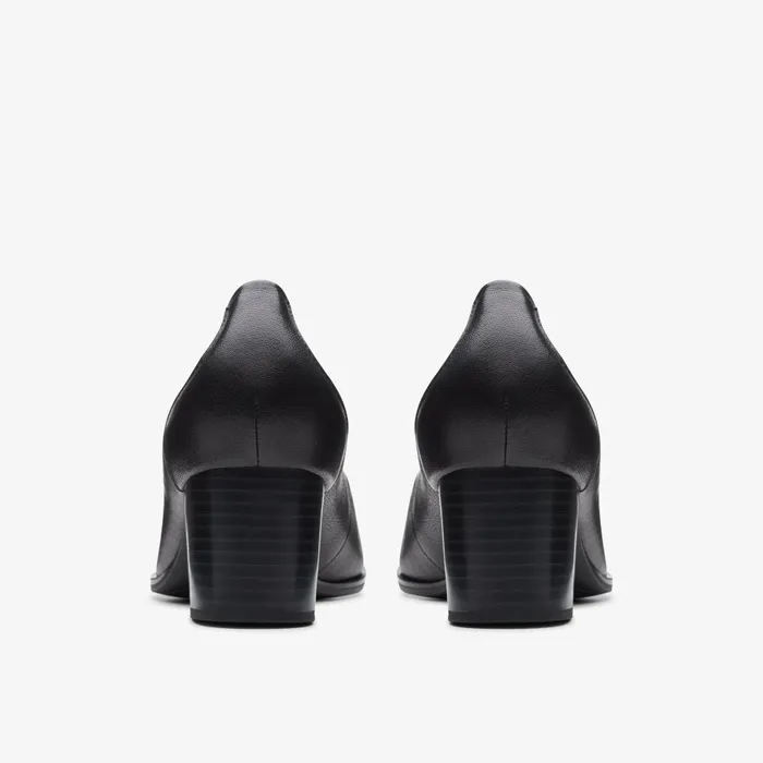 Loken Step Black Leather Women Clarks Heels and Pumps