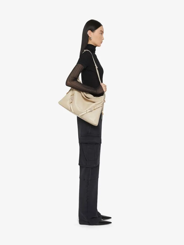 Medium Voyou Bag In Leather Natural Beige Women Givenchy Shoulder Bags