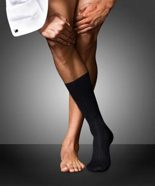 Men No 13 Finest Piuma Cotton Men Socks Dark Navy FALKE Socks