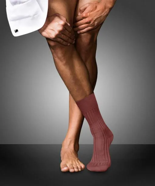 Men No 13 Finest Piuma Cotton Men Socks Rust FALKE Socks