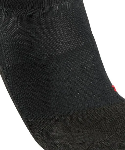 Men RU5 Race Invisible Men Running No Show Socks Black FALKE Running Socks