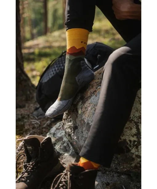 Men TK2 Explore Men Trekking Socks Marine FALKE Hiking Socks