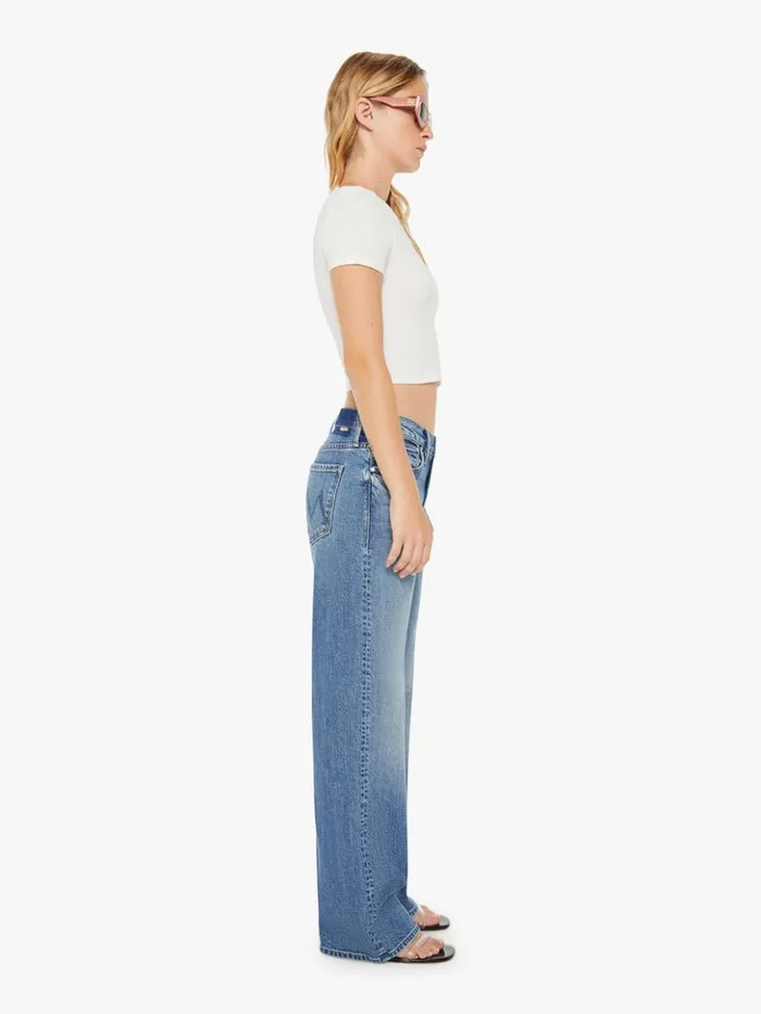 Mother Denim Relaxed Petites The Lil039 Dodger Sneak Wash Strike A Pose 8211 Women Mother Denim Relaxed Petites The Lil039 Dodger Sneak Wash Strike A Pose 8211 Women