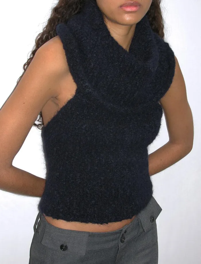 No 1839 Groenlandia Navy Women Paloma Wool Tops